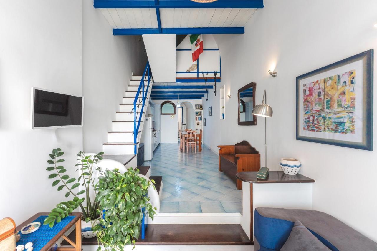 Casa Sottorar - Loft Open Space in Corricella Procida Exterior foto