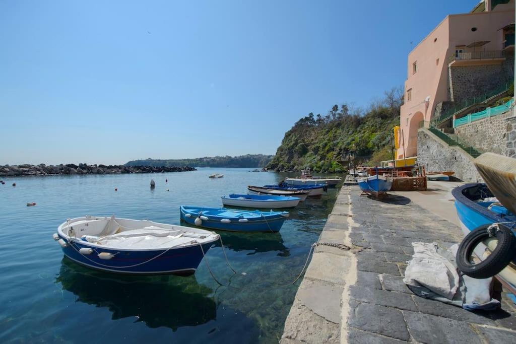 Casa Sottorar - Loft Open Space in Corricella Procida Exterior foto